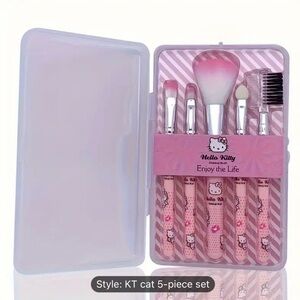 5piece Hello Kitty makeup brush set